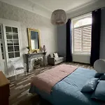Grand Appartement De Style Haussmannien